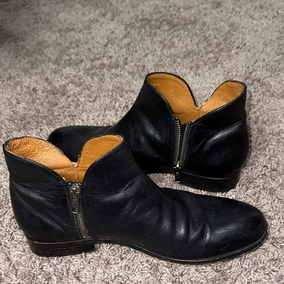 Frye Black Leather Ankle Boots - Picture 4 of 7